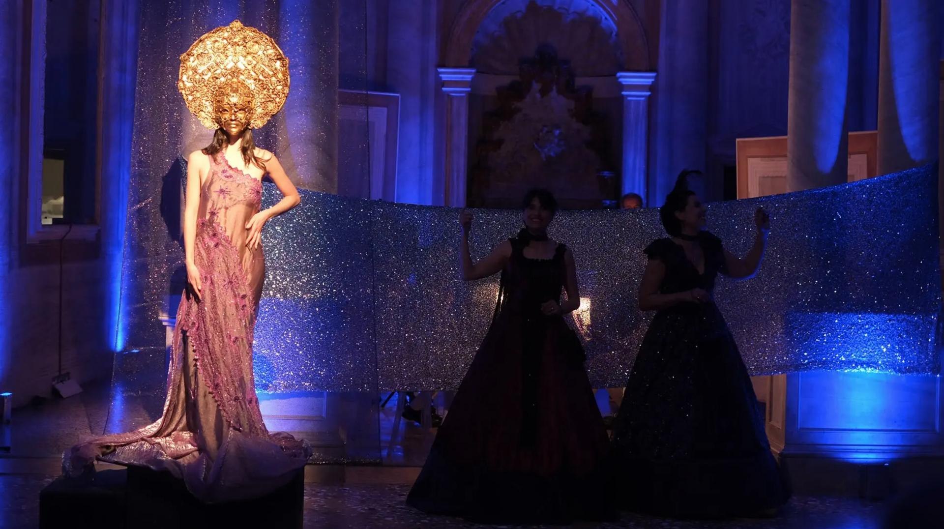 Carnival Extravaganza, Carnevale di Venezia 2027
