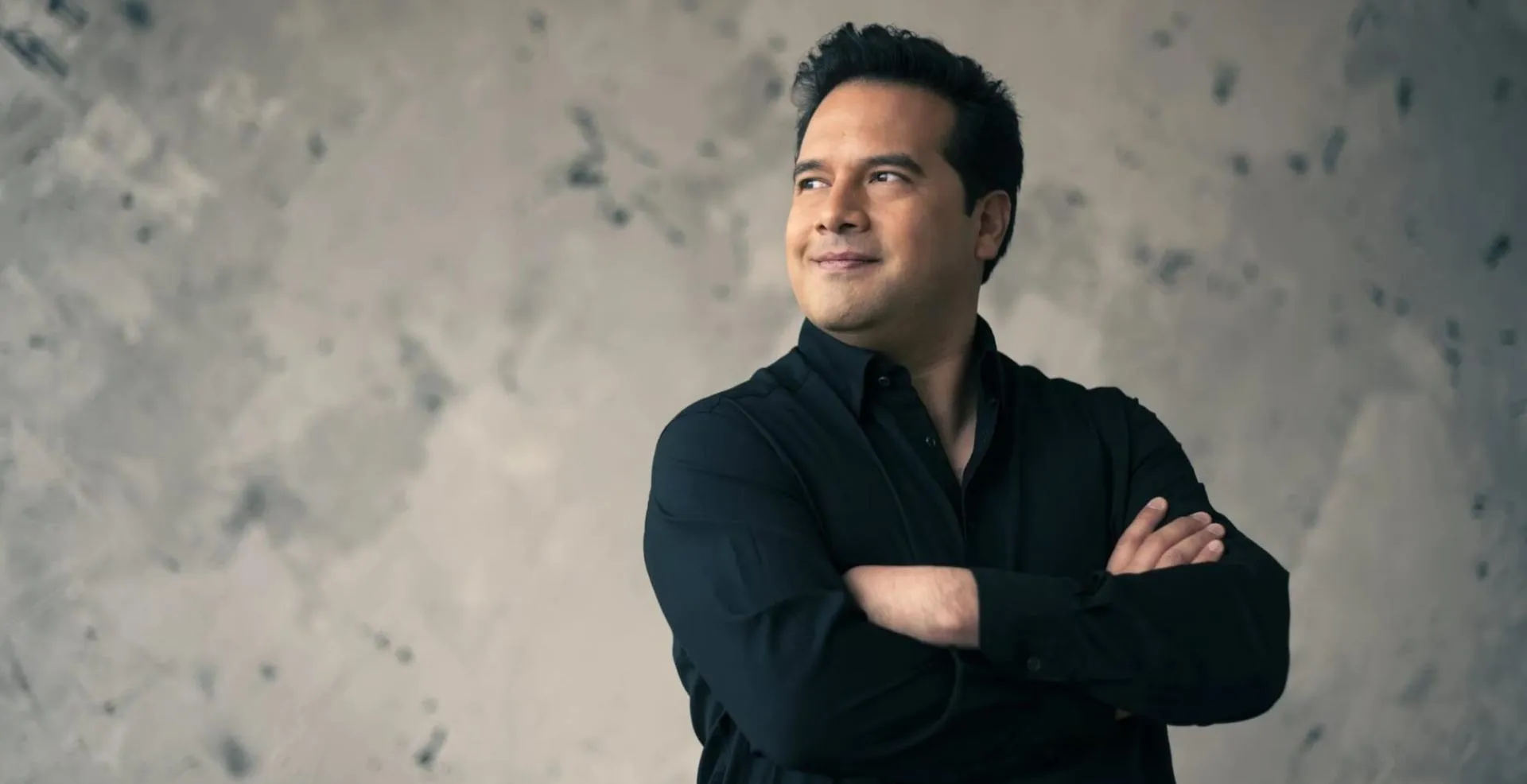 Robert Treviño dirigiert Nielsen und Elgar