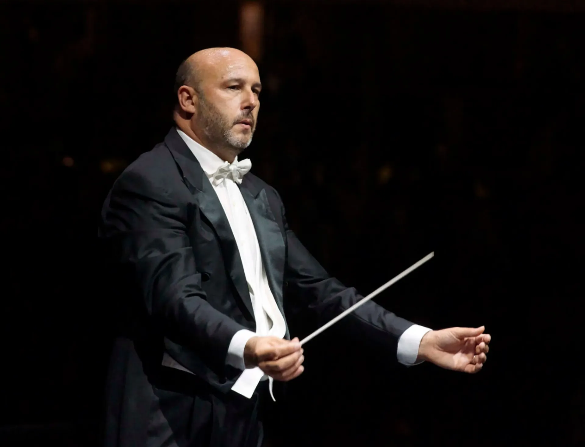Riccardo Frizza Conducts Respighi