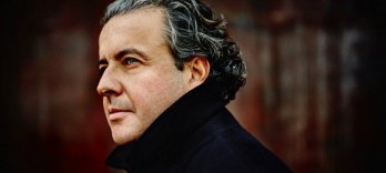 Juanjo Mena Conducts Rachmaninov and Lutoslawski