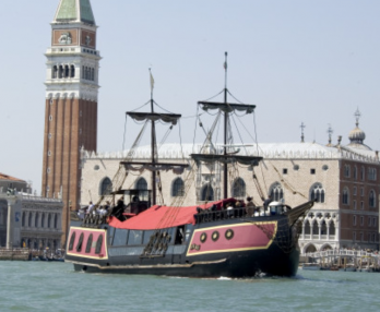 Галеонный ужин Круиз в Венеции