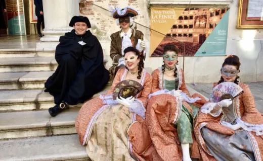 Secretos del Carnaval de Venecia y la Vida y Época de Giacomo Casanova