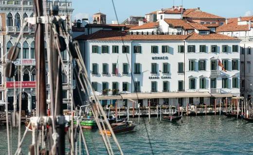 Hotel Monaco